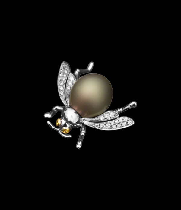 BLACK TAHITIAN PEARL AND DIAMONDS BUG BROOCH